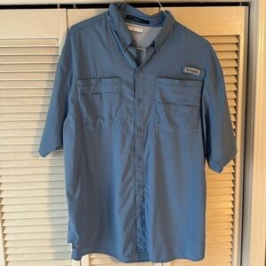Light/ Carolina blue XL Columbia PFG Tamiami short sleeve fishing shirt